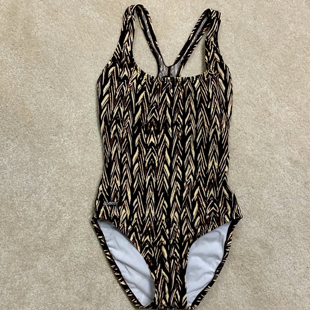 Speedo women’s one piece swimsuit
